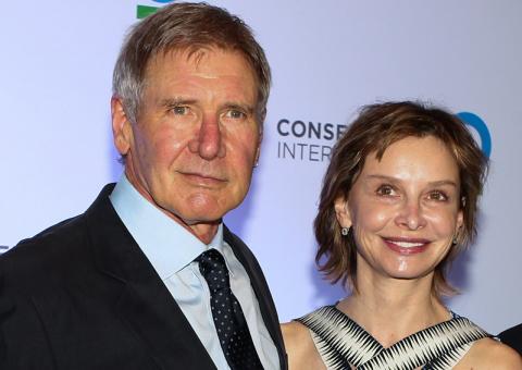  No Brasil, ator de 'Indiana Jones' vai a jantar beneficente com famosos